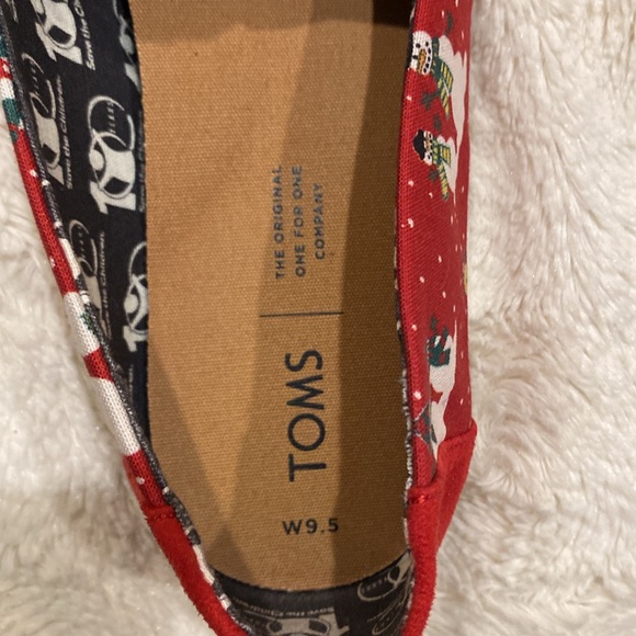 TOMS Christmas espadrilles, red with white snowman and snowflakes size 9.5 - Picture 8 of 8